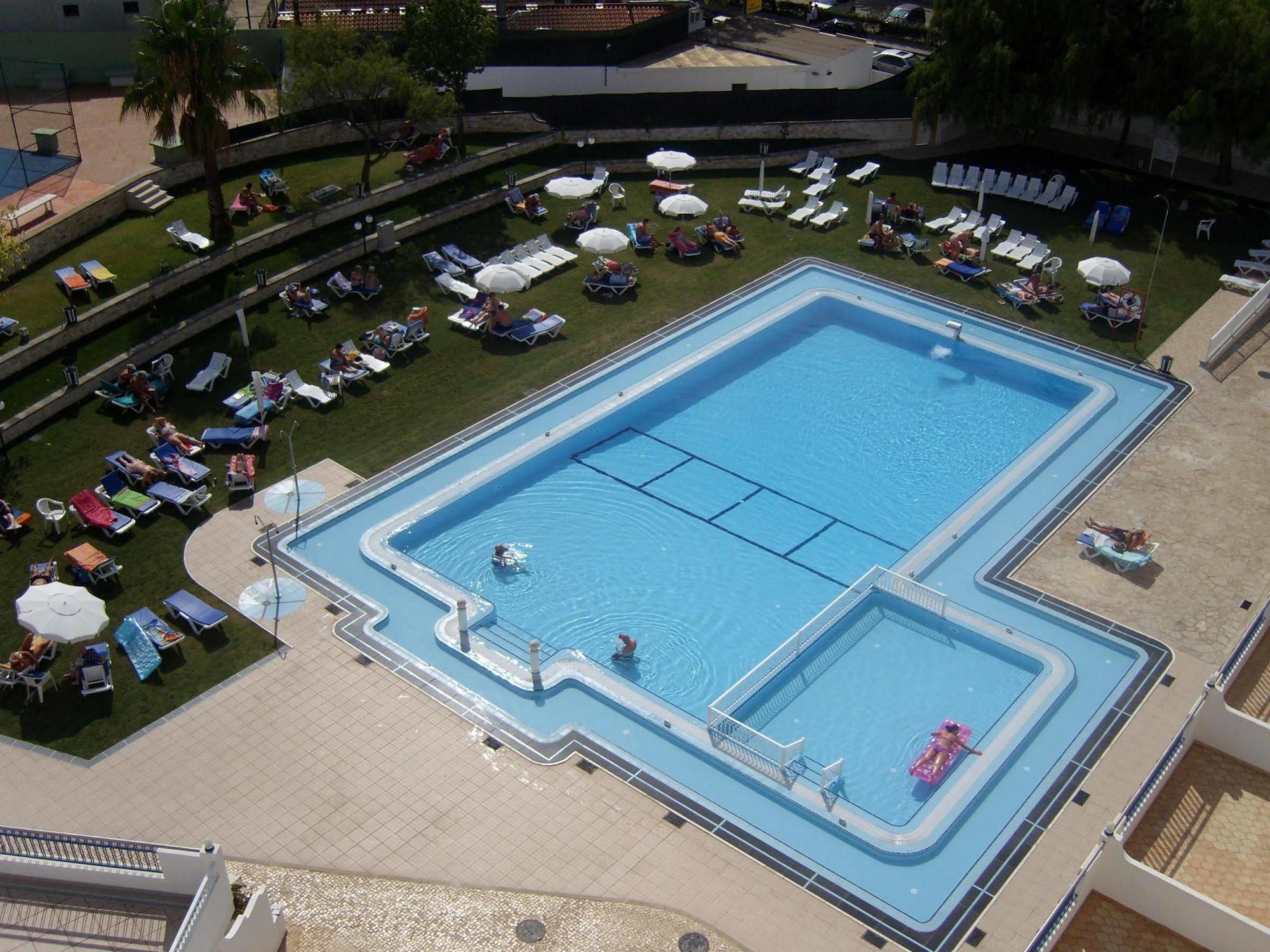 Tropical Sol Aparthotel Albufeira Exteriör bild
